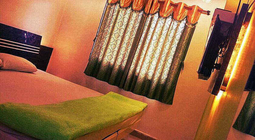نانديد Hotel Talha Residency المظهر الخارجي الصورة